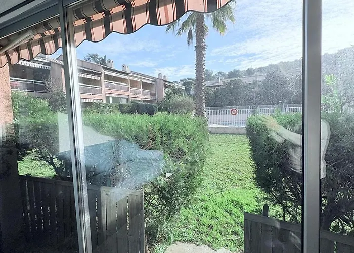 T2 Avec Piscine 300m Et Crique Appartement Le Pradet